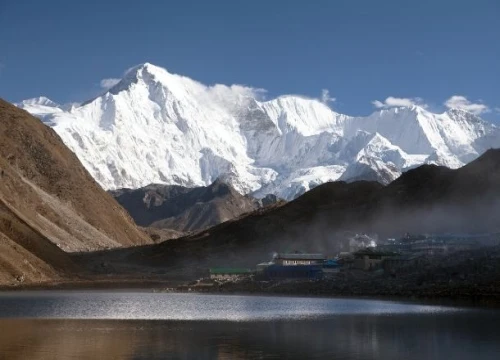 Best Time to Trek Gokyo Lake​s