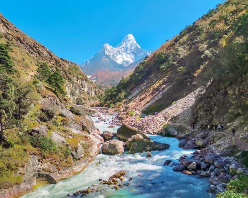 Everest trek 