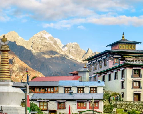 Everest trek taynbuche