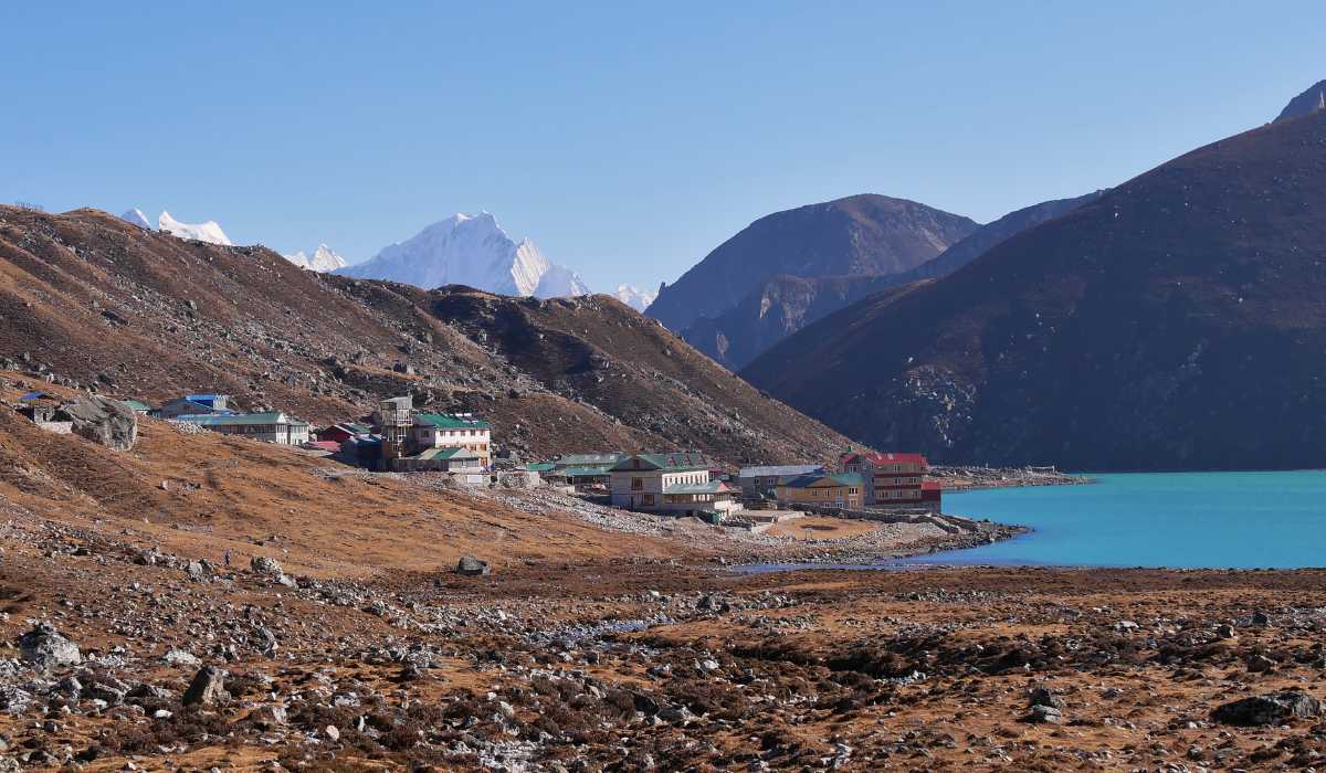 Spring Gokyo Valley Trek beautiful view