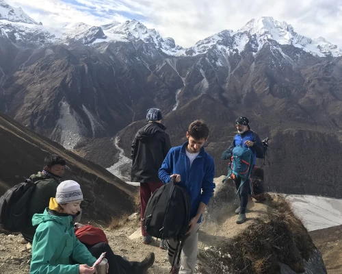 Just On The Side Of Kyanjin Rii