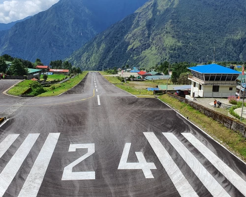 Lukla Airport Get Way To Ebc 