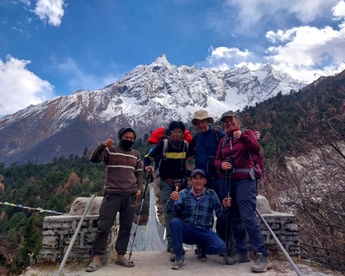 Suspanestion Brige And Mountaion View 